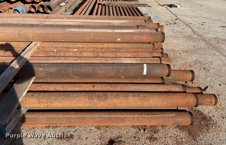 image for item EN5928 (44) pieces of pipe