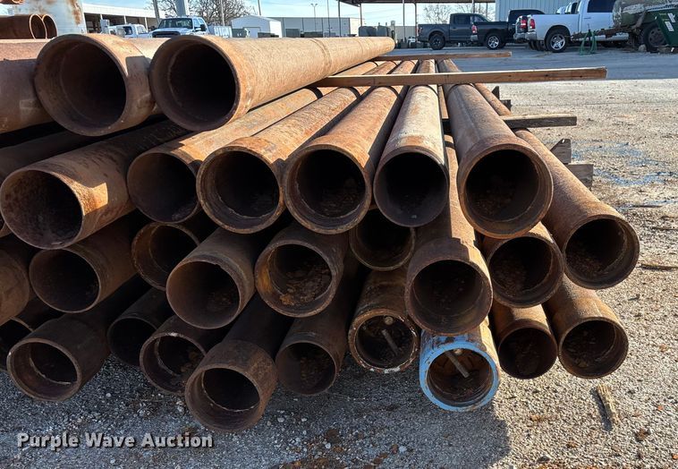 image for item EN5928 (44) pieces of pipe