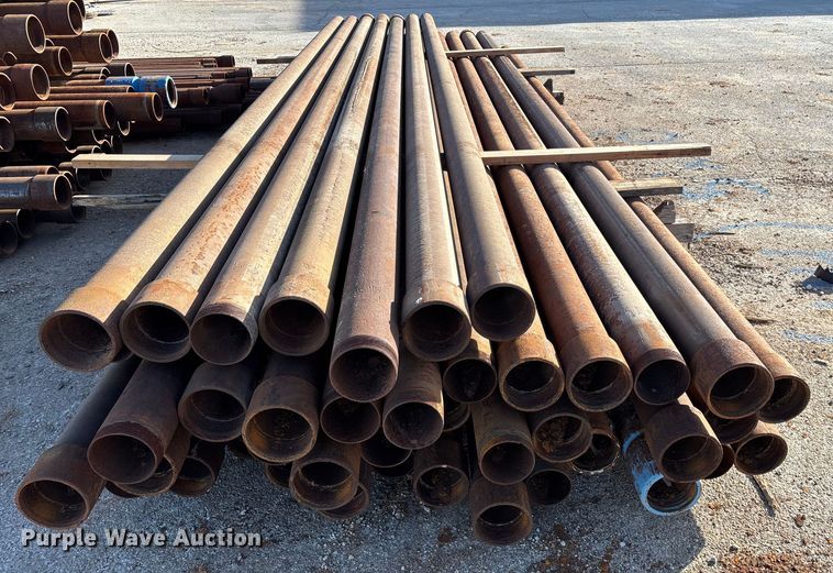 image for item EN5928 (44) pieces of pipe