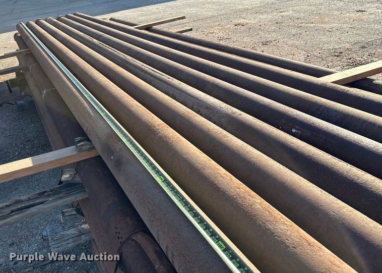 image for item EN5928 (44) pieces of pipe