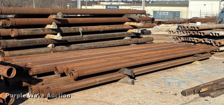 image for item EN5929 (32) pieces of pipe