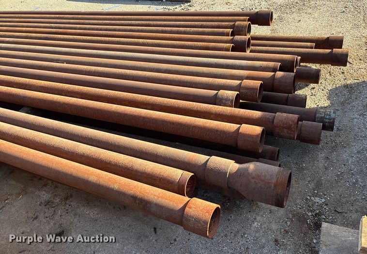 image for item EN5929 (32) pieces of pipe