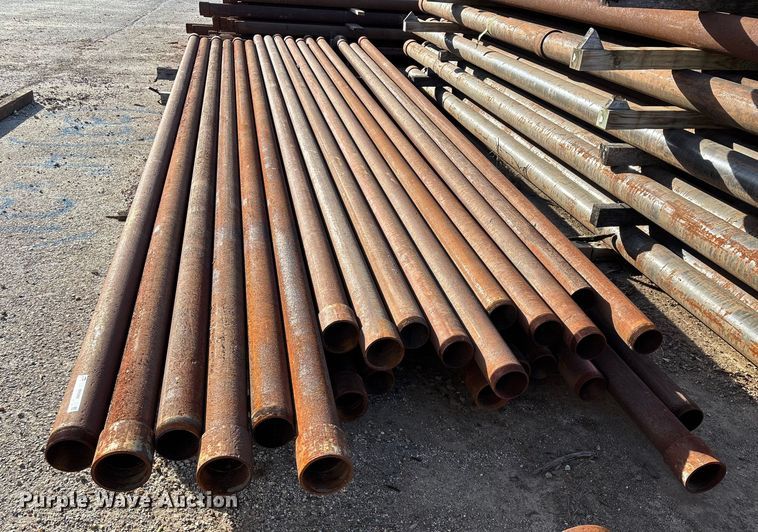 image for item EN5929 (32) pieces of pipe