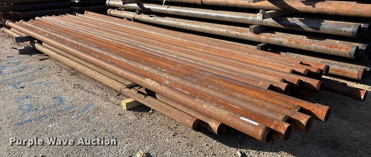 image for item EN5929 (32) pieces of pipe