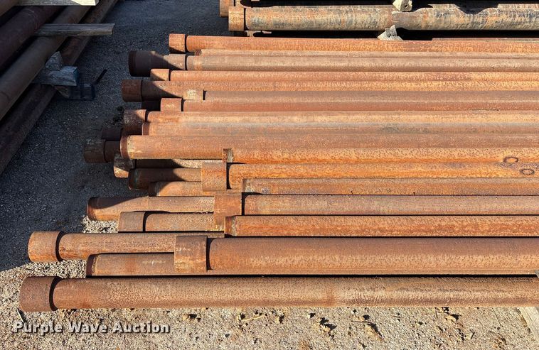 image for item EN5929 (32) pieces of pipe