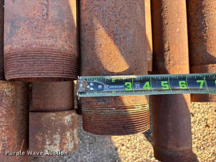 image for item EN5929 (32) pieces of pipe