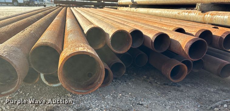 image for item EN5929 (32) pieces of pipe