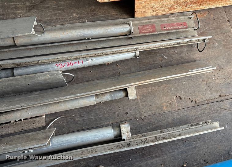 image for item EN5931 Speed Shore hydraulic shoring system