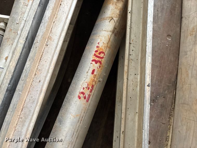 image for item EN5931 Speed Shore hydraulic shoring system