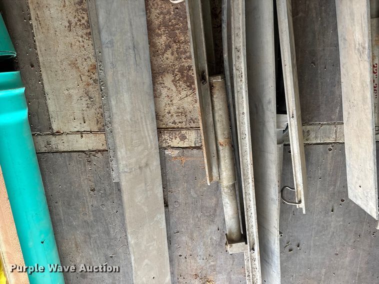 image for item EN5931 Speed Shore hydraulic shoring system