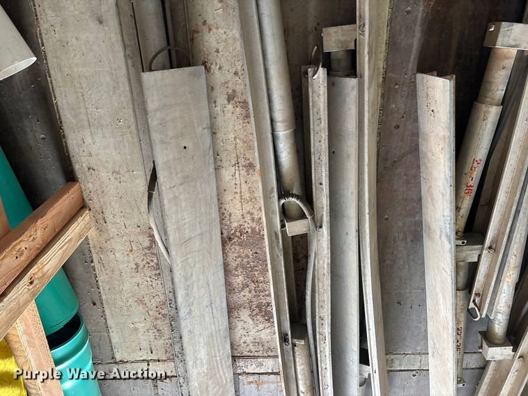 image for item EN5931 Speed Shore hydraulic shoring system