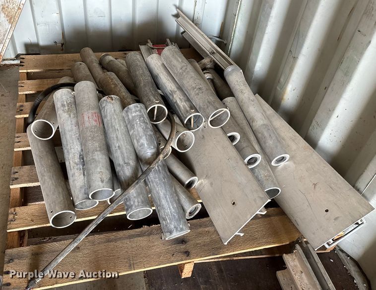 image for item EN5931 Speed Shore hydraulic shoring system