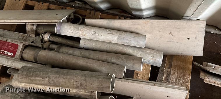 image for item EN5931 Speed Shore hydraulic shoring system