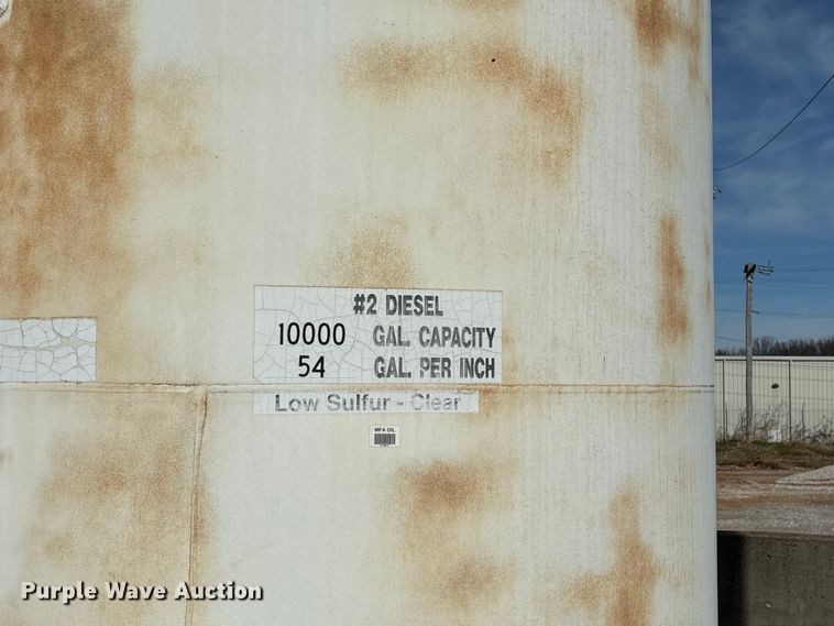 image for item EN5933 Fuel tank