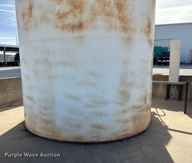 image for item EN5933 Fuel tank