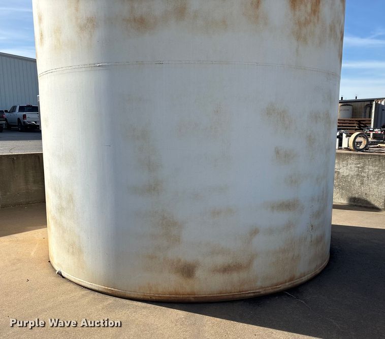 image for item EN5933 Fuel tank