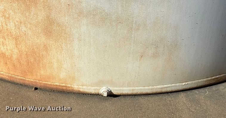 image for item EN5933 Fuel tank