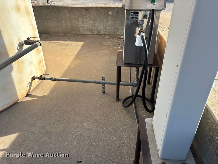 image for item EN5933 Fuel tank