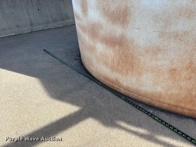 image for item EN5933 Fuel tank