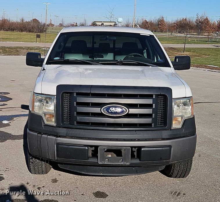 image for item EO4872 2011 Ford F150 pickup truck