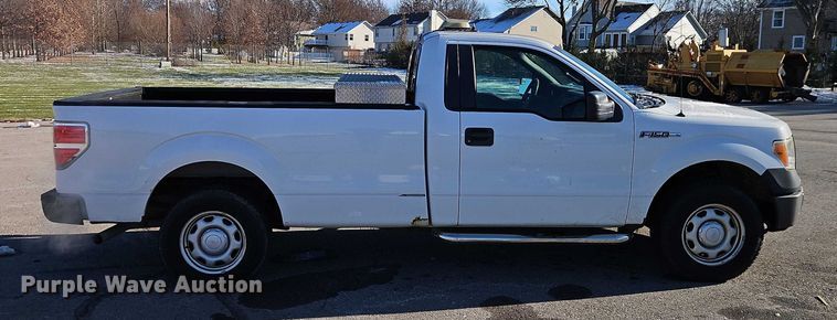 image for item EO4872 2011 Ford F150 pickup truck