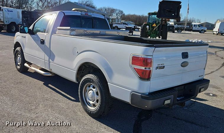 image for item EO4872 2011 Ford F150 pickup truck