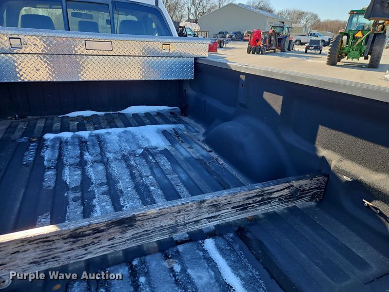 image for item EO4872 2011 Ford F150 pickup truck