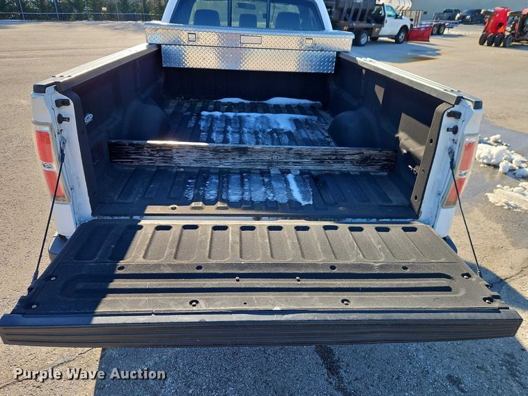 image for item EO4872 2011 Ford F150 pickup truck