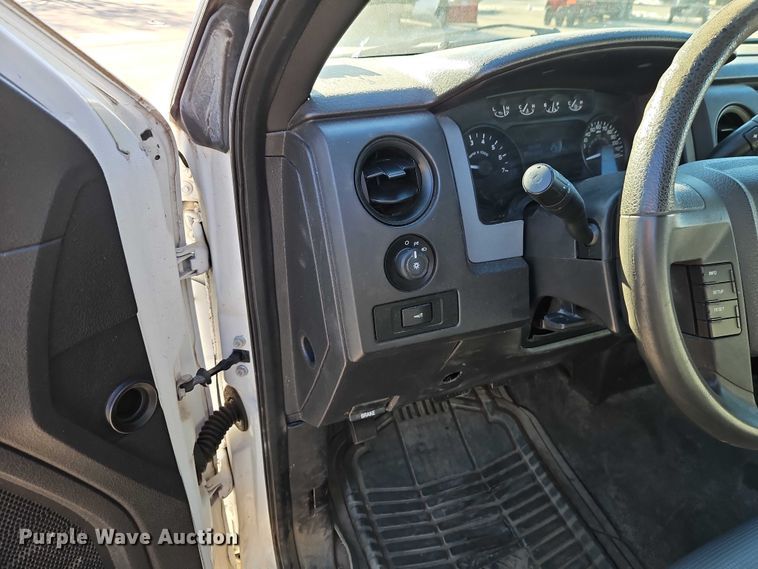 image for item EO4872 2011 Ford F150 pickup truck