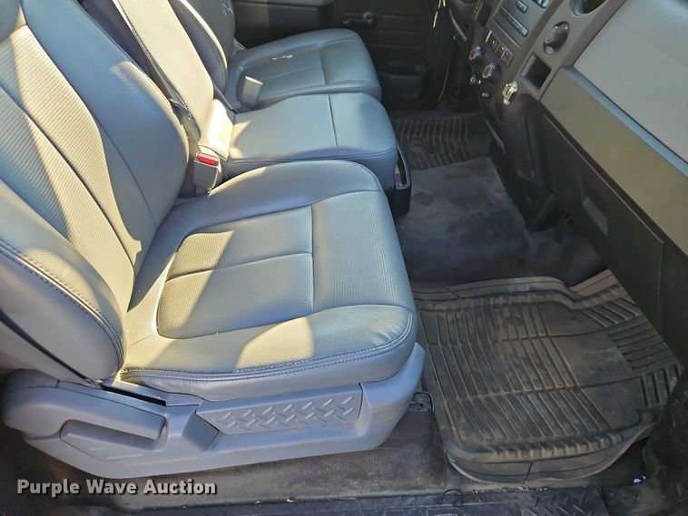 image for item EO4872 2011 Ford F150 pickup truck