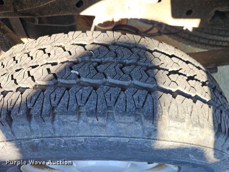 image for item EO4872 2011 Ford F150 pickup truck