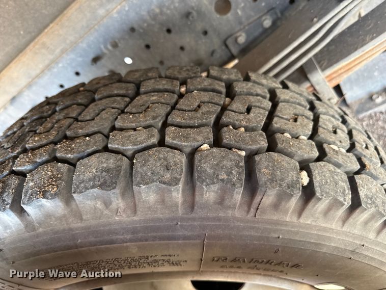 image for item EP2661 2020 Mitsubishi Fuso box truck