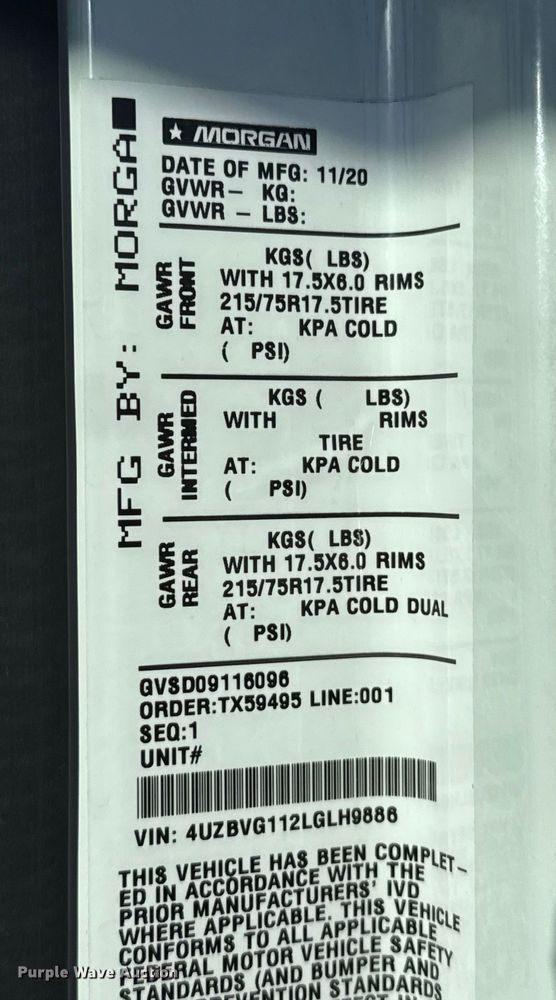 image for item EP2661 2020 Mitsubishi Fuso box truck