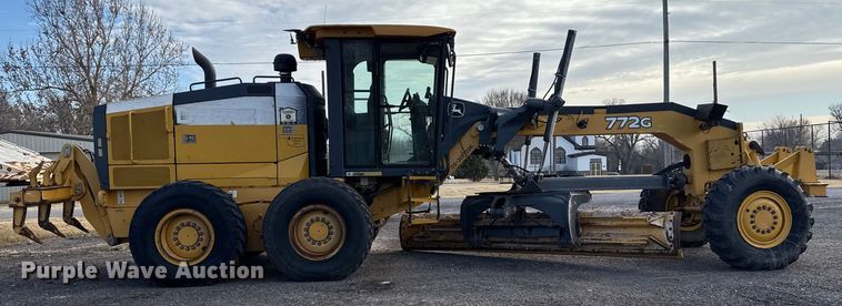 MOTOCONFORMADORA JOHN DEERE 772G 2014