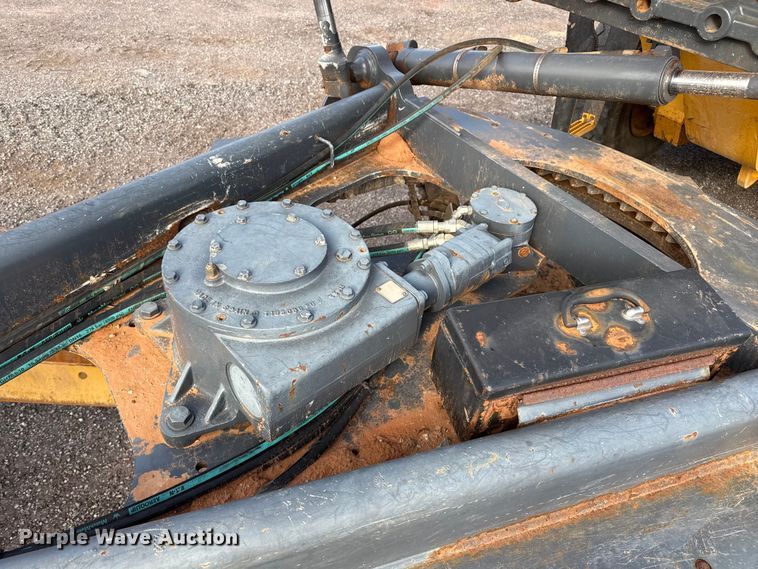 image for item EP2669 2014 John Deere 772G motor grader