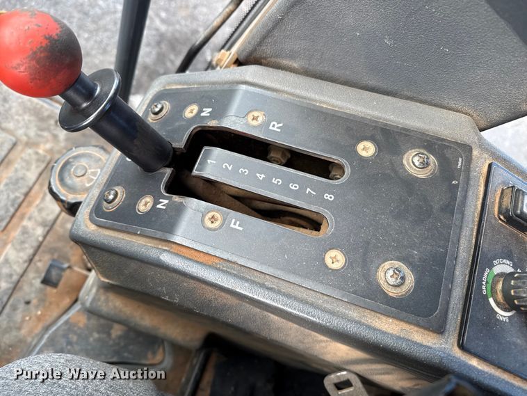 image for item EP2669 2014 John Deere 772G motor grader