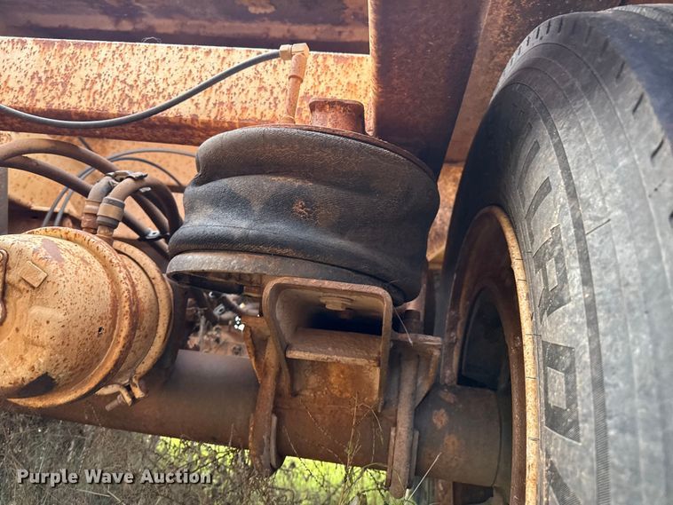 image for item EP2671 2007 CPS bottom dump trailer