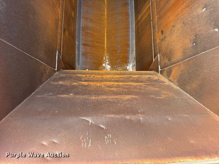 image for item EP2671 2007 CPS bottom dump trailer