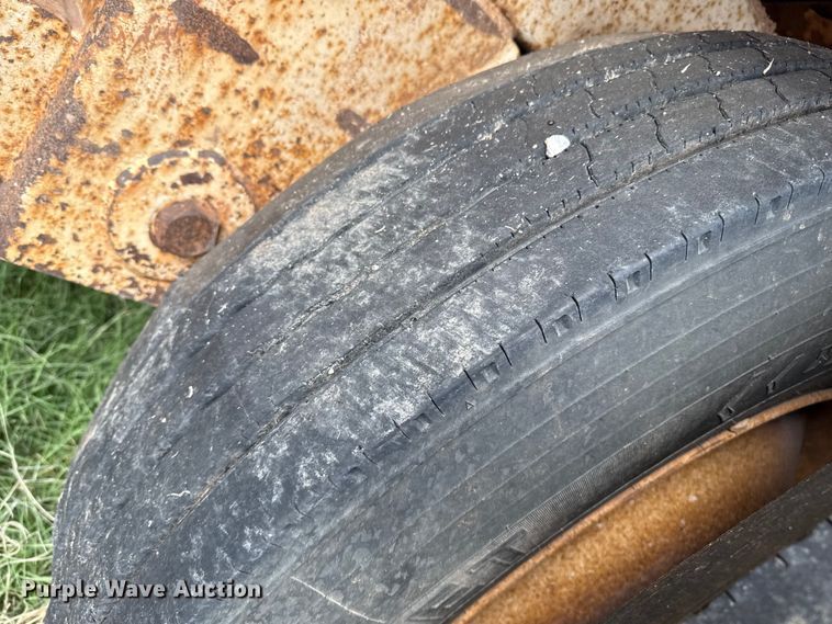 image for item EP2671 2007 CPS bottom dump trailer