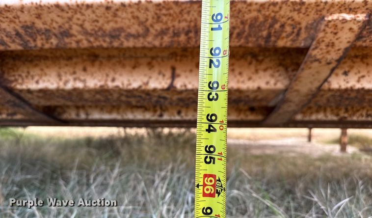 image for item EP2672 2011 Corn Belt Mfg  S4002 bottom dump trailer