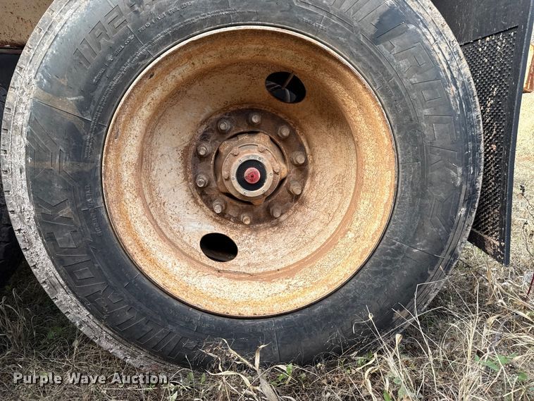 image for item EP2672 2011 Corn Belt Mfg  S4002 bottom dump trailer