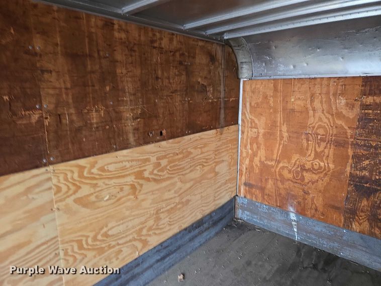 image for item ES2566 1995 Ford F800 box truck