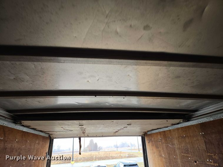 image for item ES2566 1995 Ford F800 box truck