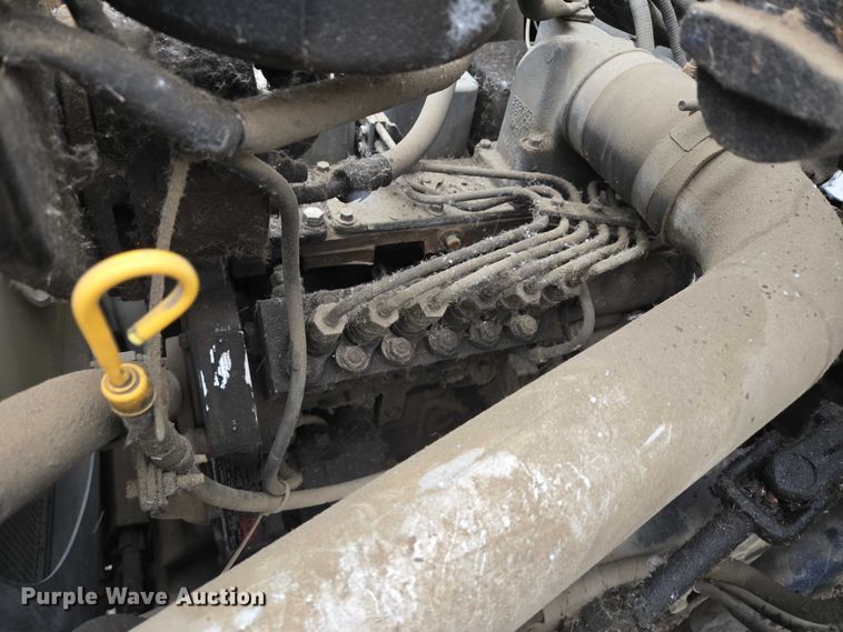 image for item ES2566 1995 Ford F800 box truck