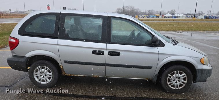 image for item ES2567 2005 Dodge Caravan van