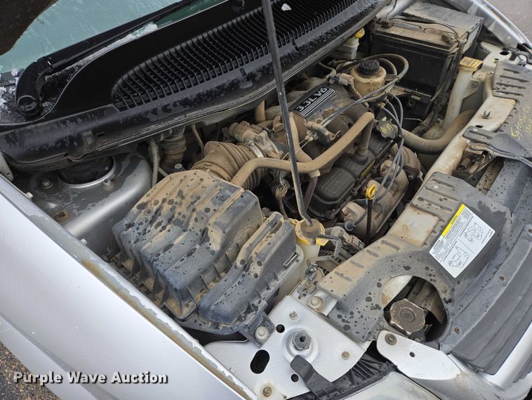 image for item ES2567 2005 Dodge Caravan van