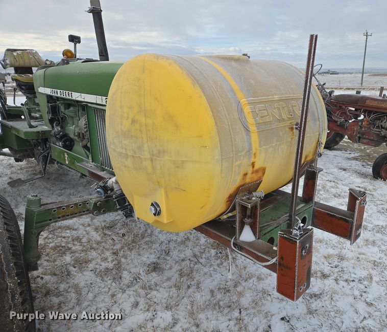 image for item ES2598 John Deere 2840 MFWD tractor