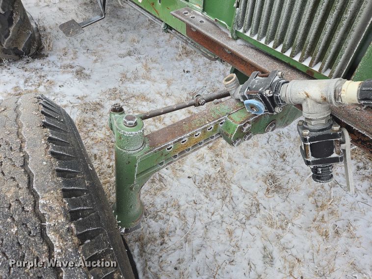 image for item ES2598 John Deere 2840 MFWD tractor