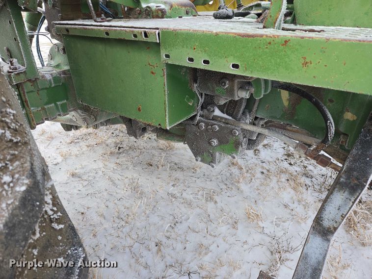 image for item ES2598 John Deere 2840 MFWD tractor