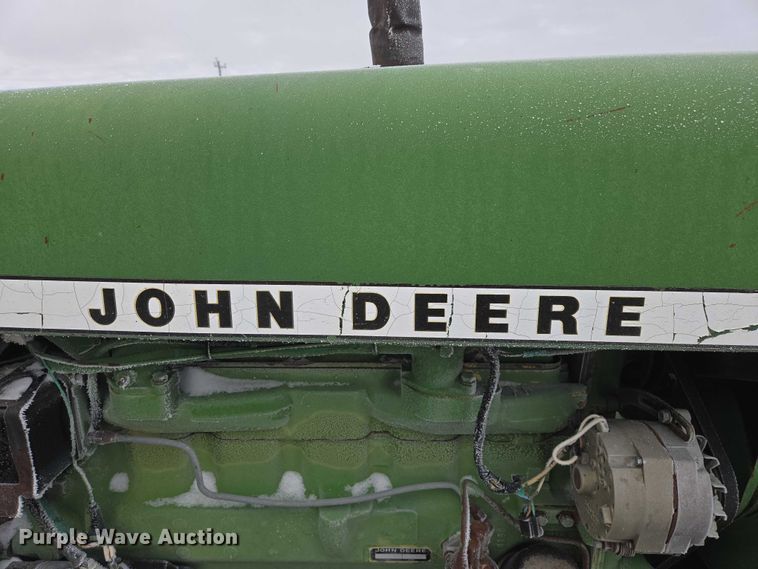 image for item ES2598 John Deere 2840 MFWD tractor